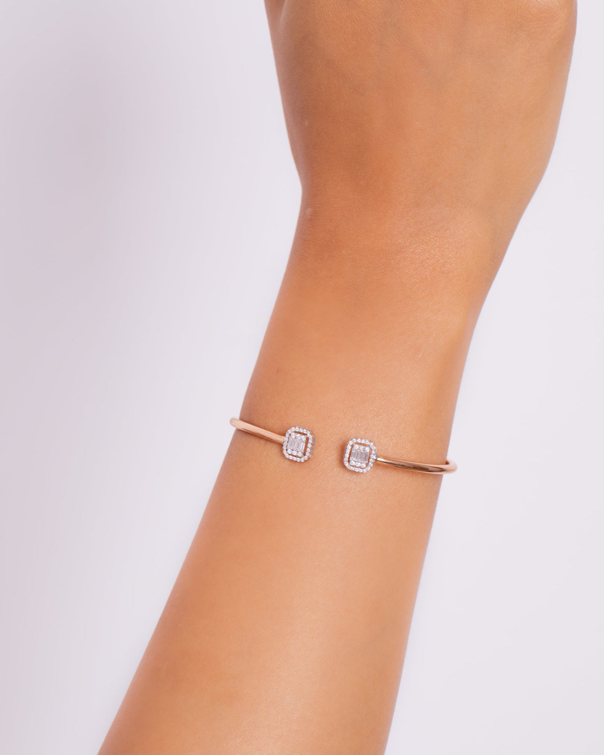 18K Rose Gold Diamond Bangle - RA9257