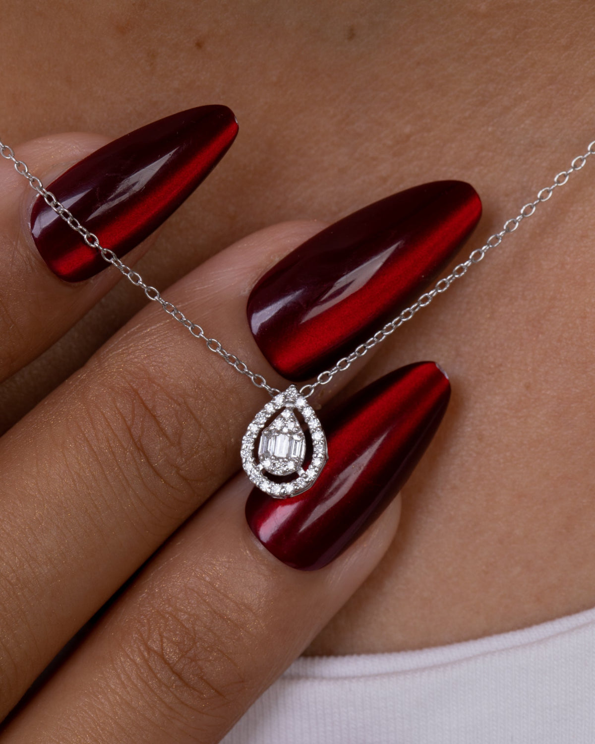 18K White Gold Diamond Necklace - RA7910