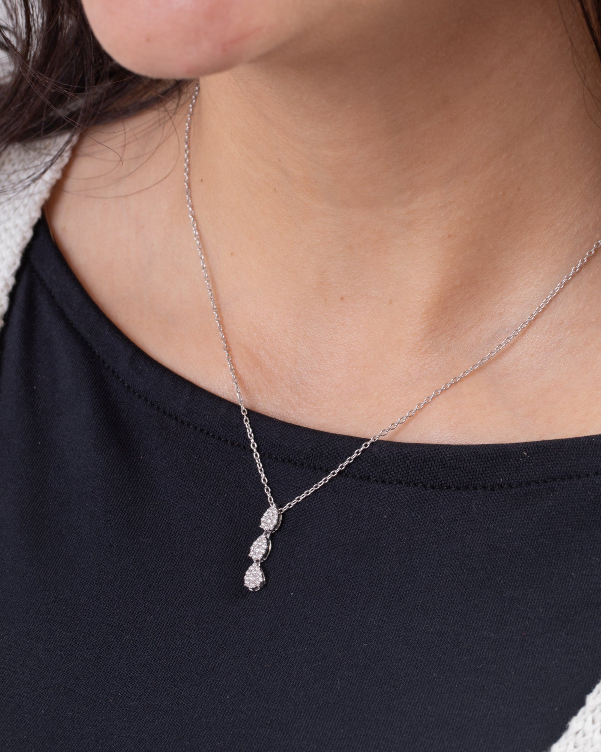 18K White Gold Diamond Necklace - SA2402