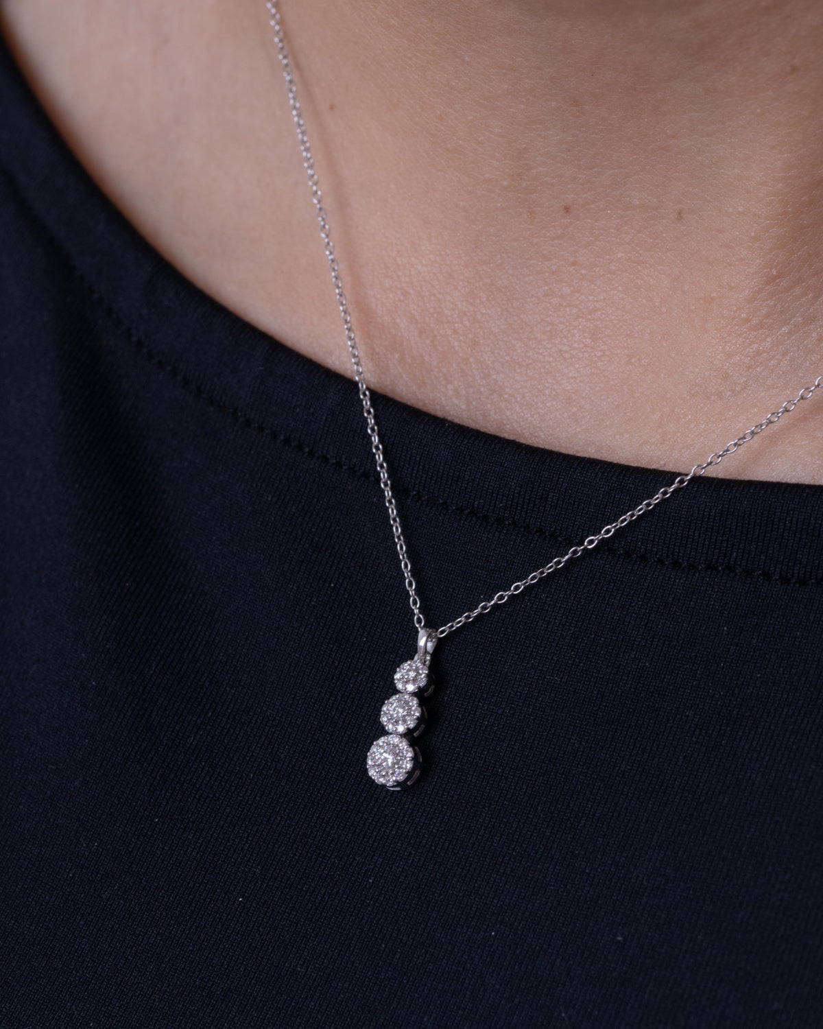 18K White Gold Diamond Necklace - SA2376